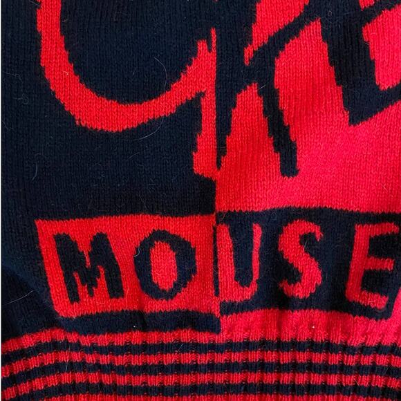 VTG Mickey Mouse Red and Black 100% Knitted Shetland Wool Sweater S - Picture 10 of 10